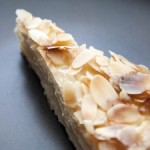 1384621_apple_pie_with_almonds